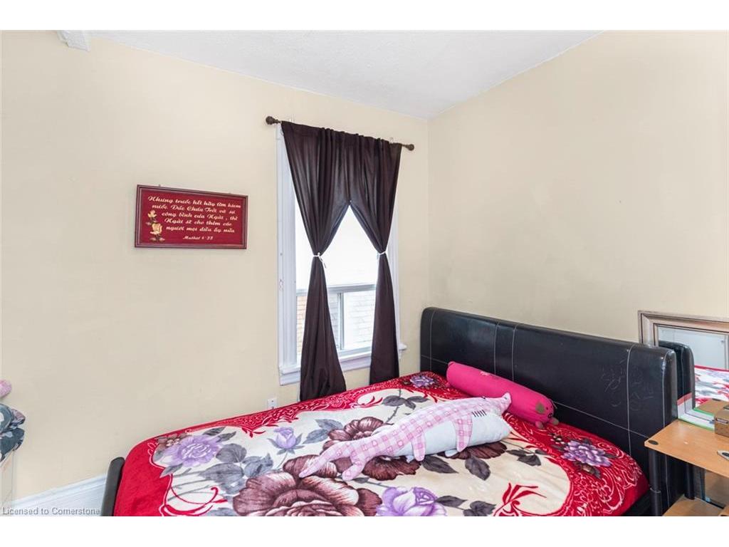 









47


Clyde

Street,
Hamilton,




ON
L8L 5R5

