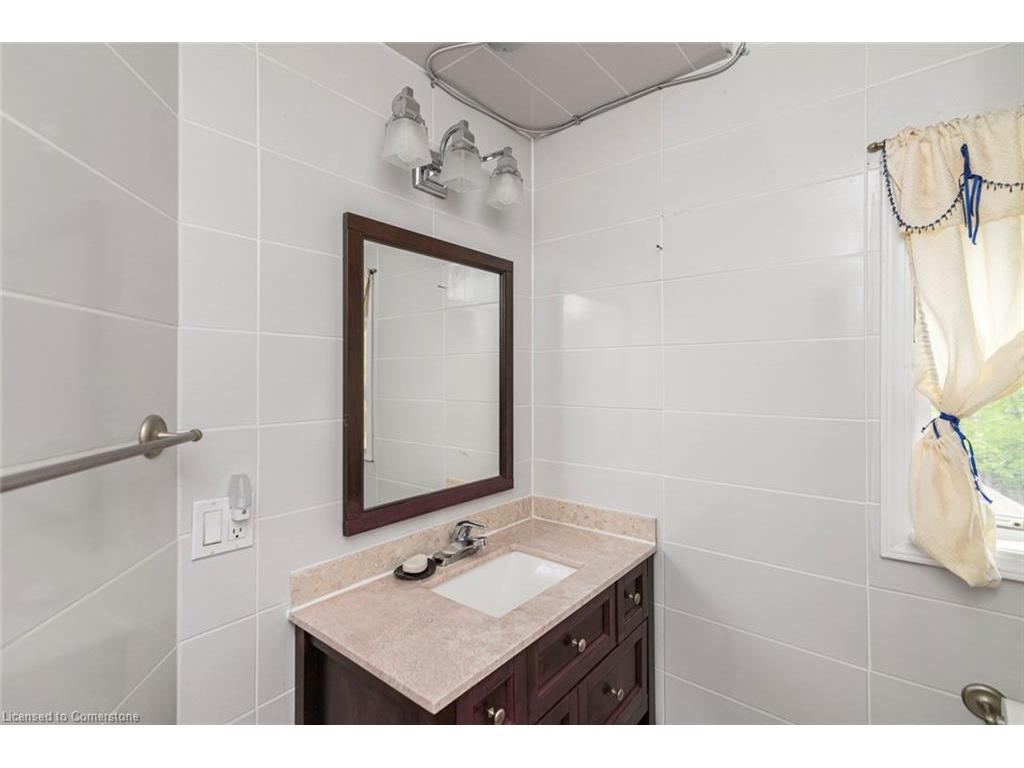 









47


Clyde

Street,
Hamilton,




ON
L8L 5R5


