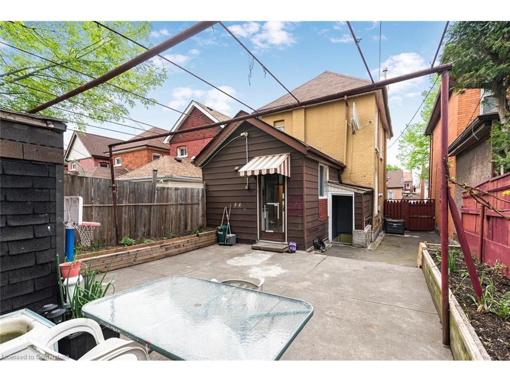 









47


Clyde

Street,
Hamilton,




ON
L8L 5R5

