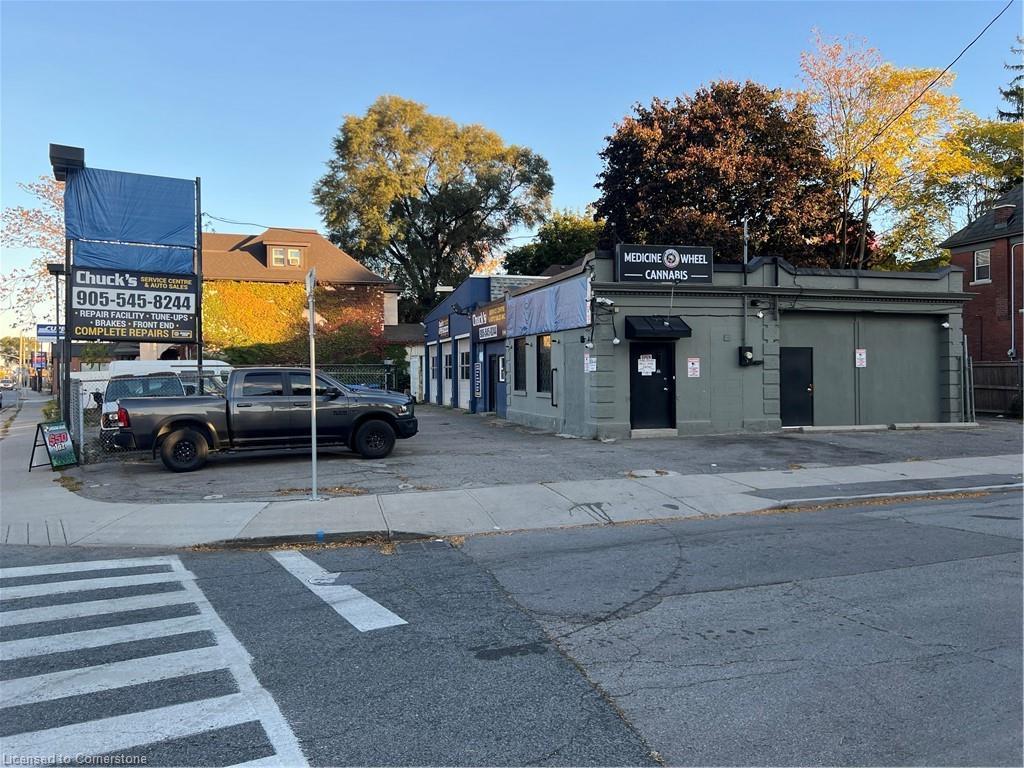 









804


King

Street East,
Hamilton,




ON
L8M 1A9

