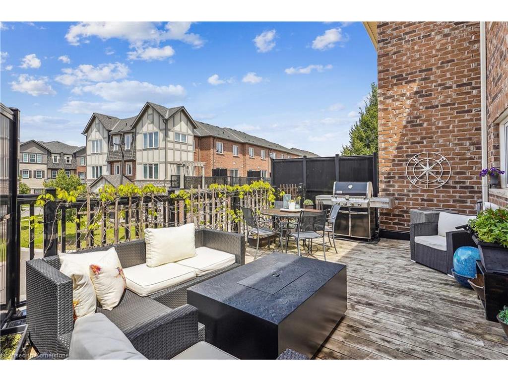









3045


George Savage

Avenue, 3,
Oakville,




ON
L6M 0Y8

