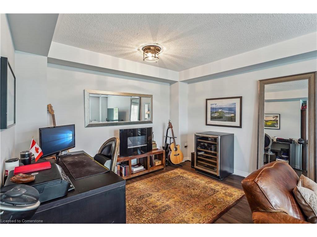









3045


George Savage

Avenue, 3,
Oakville,




ON
L6M 0Y8

