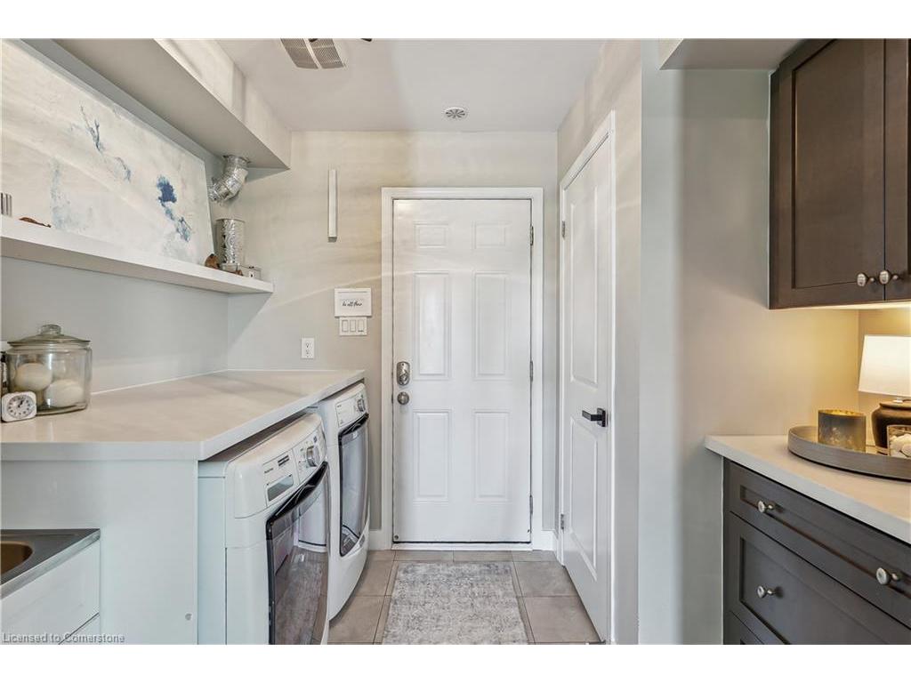 









3045


George Savage

Avenue, 3,
Oakville,




ON
L6M 0Y8

