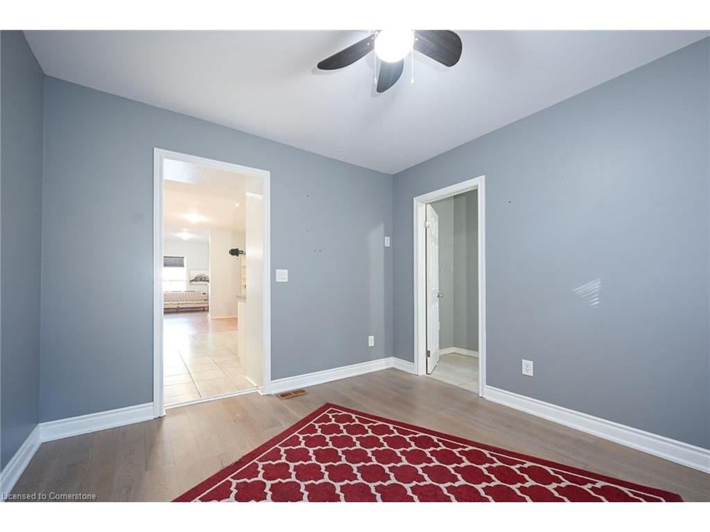 









200


Kensington

Avenue North,
Hamilton,




ON
L8L 7N7

