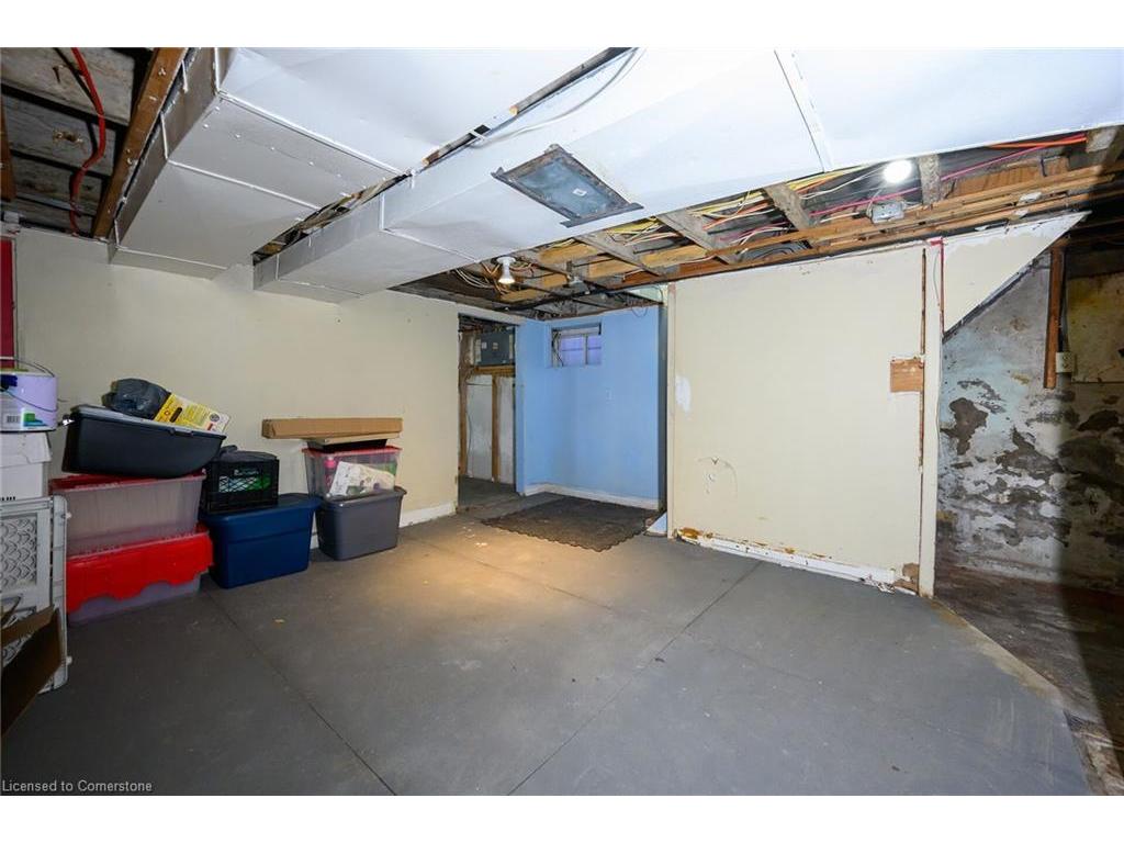 









200


Kensington

Avenue North,
Hamilton,




ON
L8L 7N7

