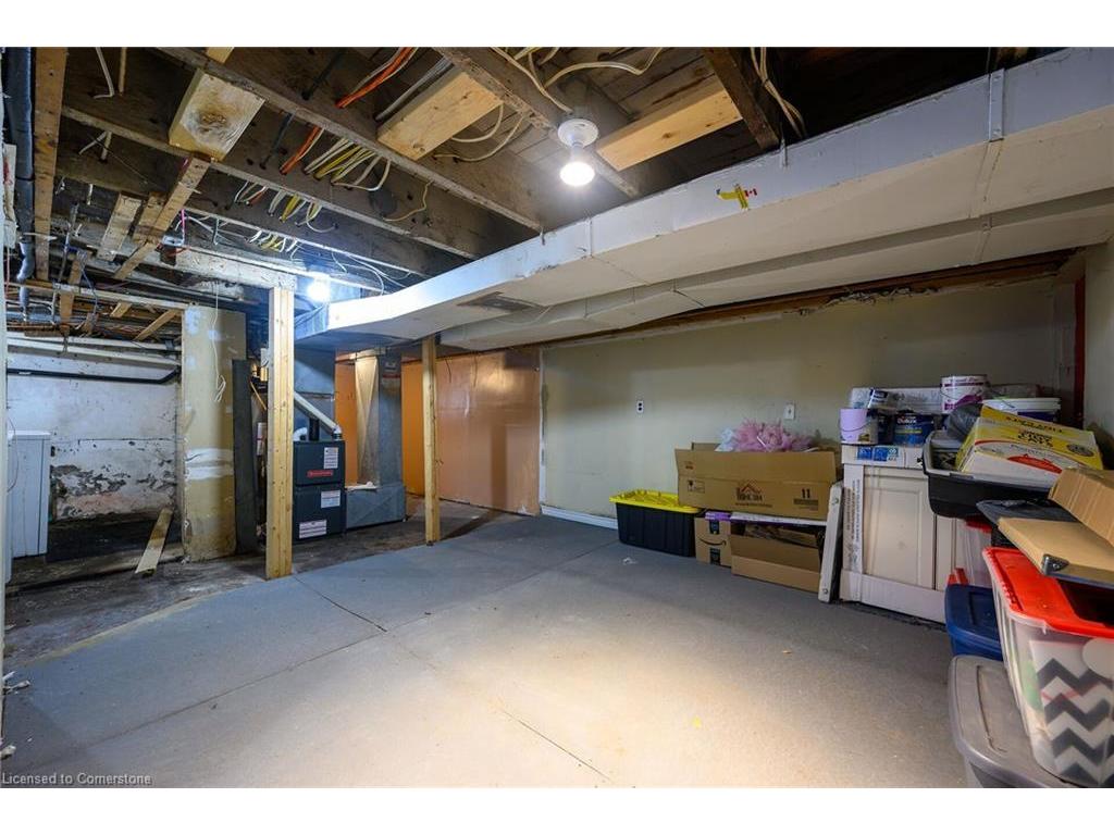 









200


Kensington

Avenue North,
Hamilton,




ON
L8L 7N7

