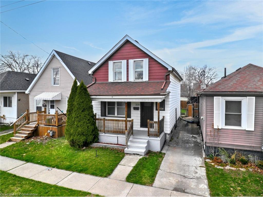 









209


Weir

Street North,
Hamilton,




ON
L8H 5G2

