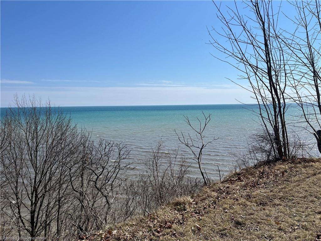 









527


Avalon

Lane,
Simcoe,







ON
N3Y 4K2

