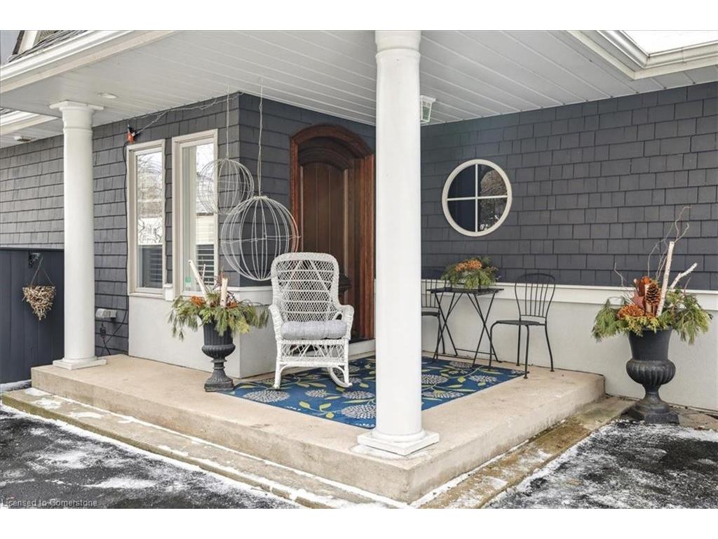 









382


Trafalgar

Road,
Oakville,




ON
L6J 3H5

