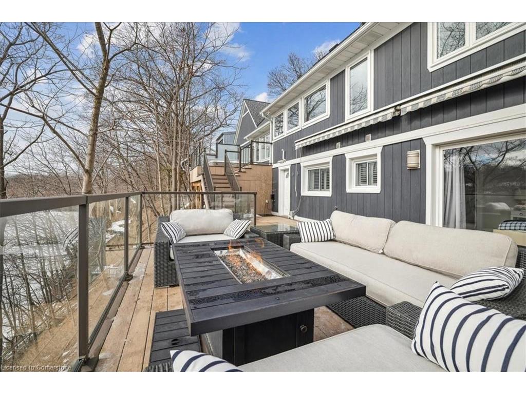 









382


Trafalgar

Road,
Oakville,




ON
L6J 3H5

