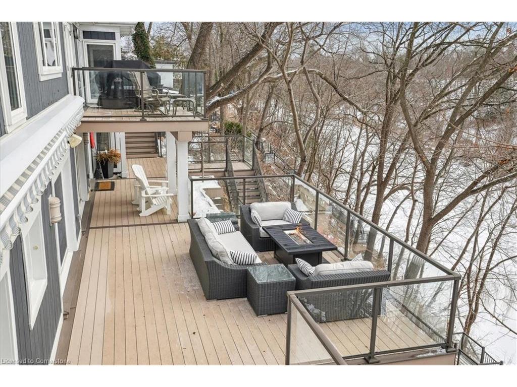 









382


Trafalgar

Road,
Oakville,




ON
L6J 3H5

