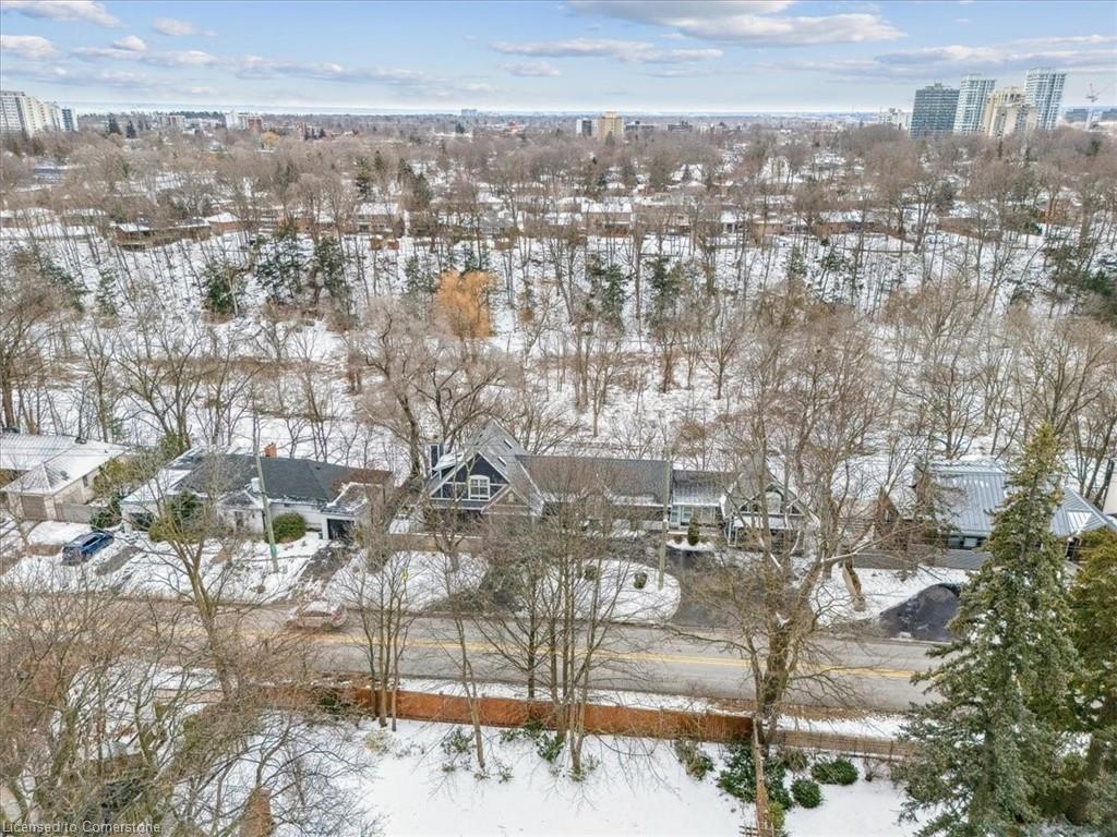 









382


Trafalgar

Road,
Oakville,




ON
L6J 3H5

