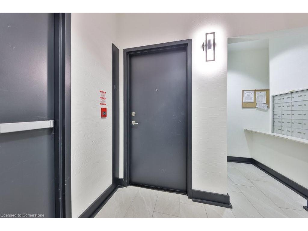 









4198


Dundas

Street West, 102,
Toronto,




ON
M8X 1Y6

