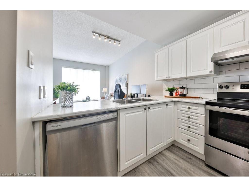









4198


Dundas

Street West, 102,
Toronto,




ON
M8X 1Y6

