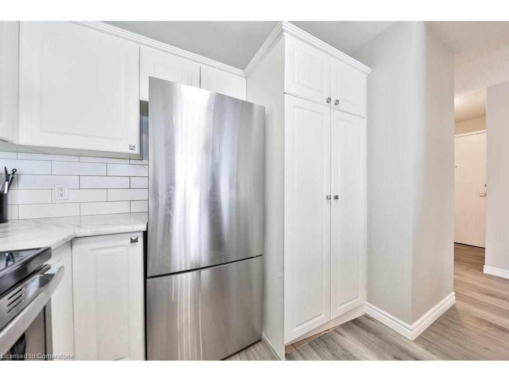 









4198


Dundas

Street West, 102,
Toronto,




ON
M8X 1Y6


