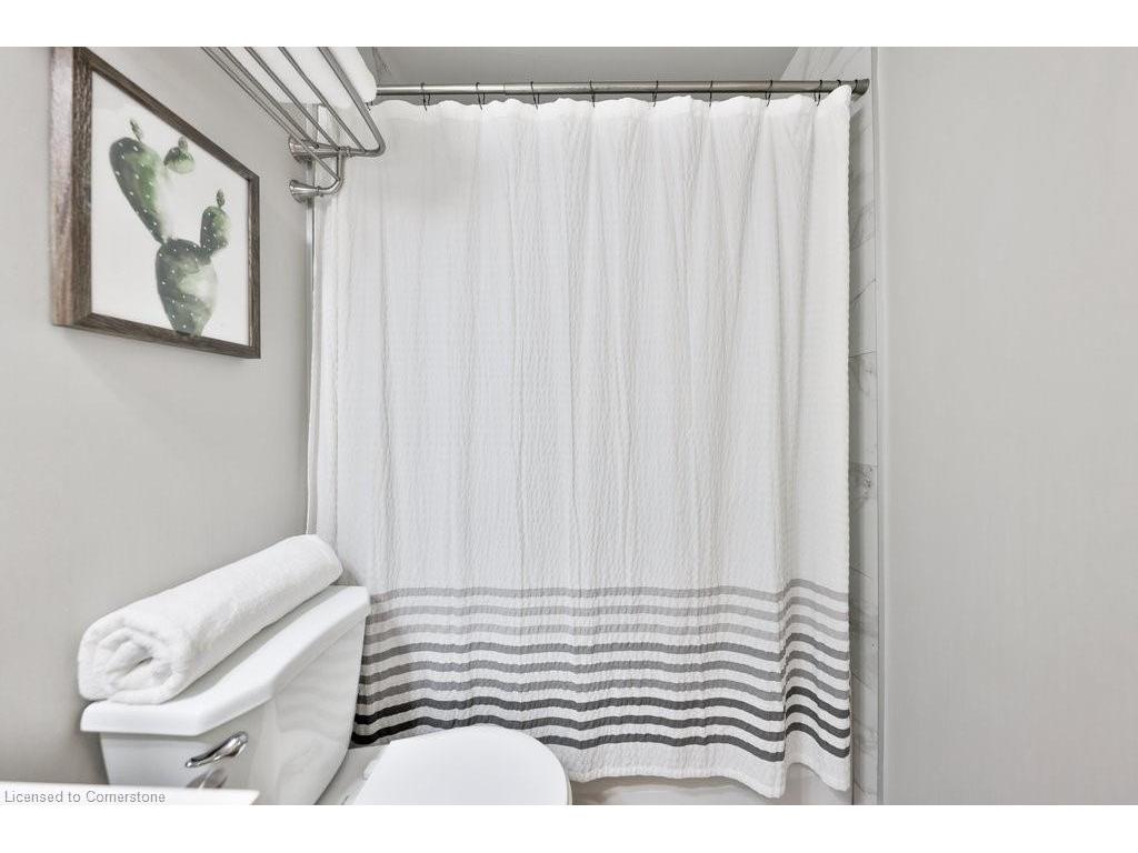 









4198


Dundas

Street West, 102,
Toronto,




ON
M8X 1Y6

