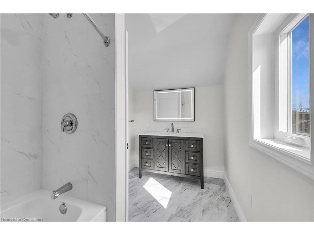 









2076


Main

Street North,
Jarvis,




ON
N0A 1J0

