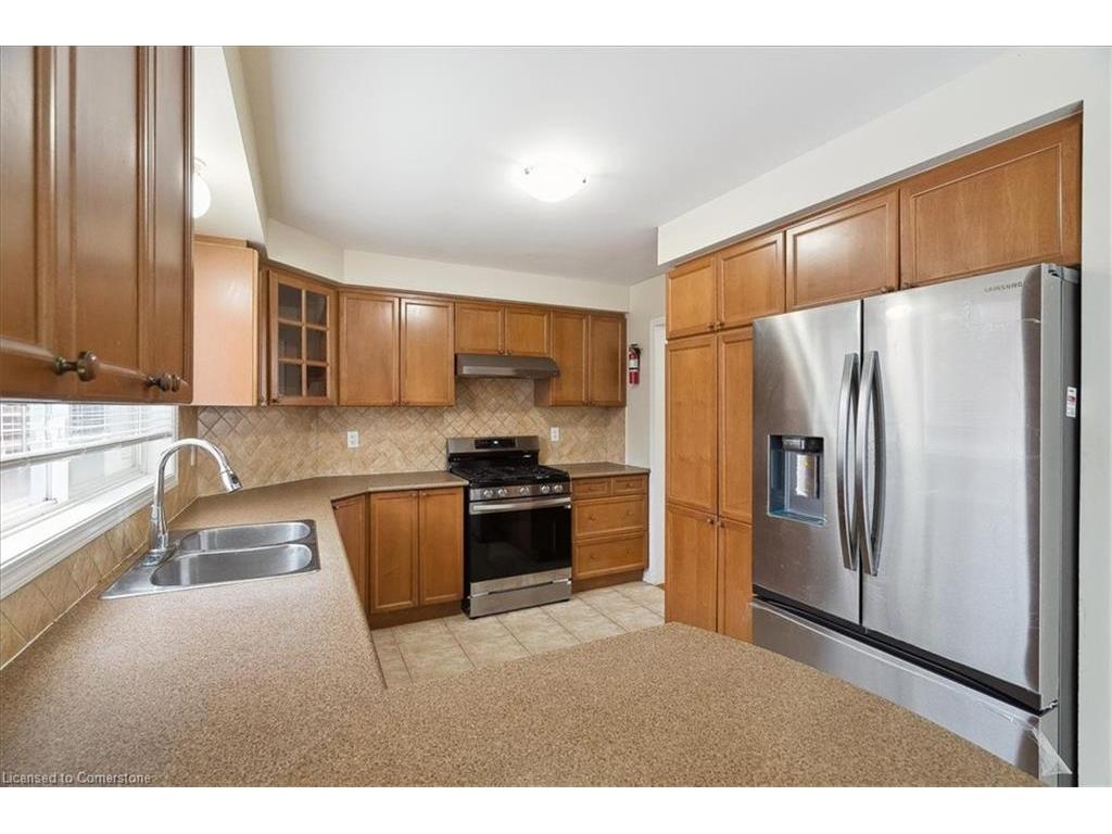 









820


Speck

Crossing,
Milton,




ON
L9T 0G6

