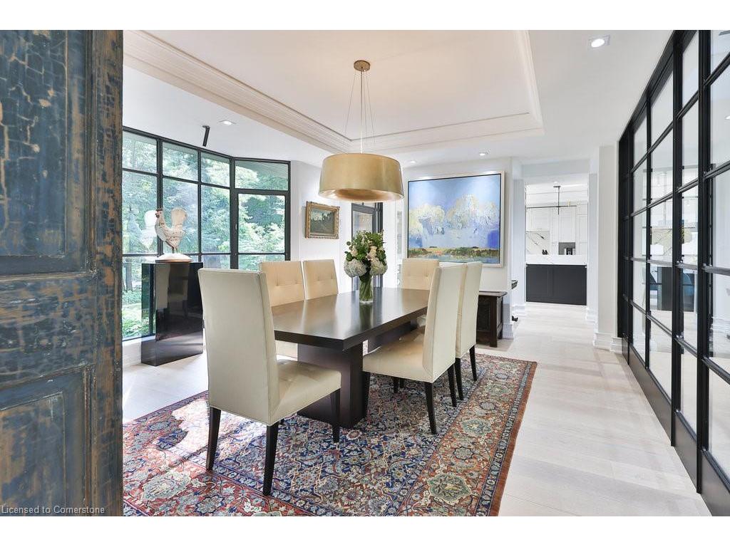 









905


Sangster

Avenue,
Mississauga,




ON
L5H 2Y3

