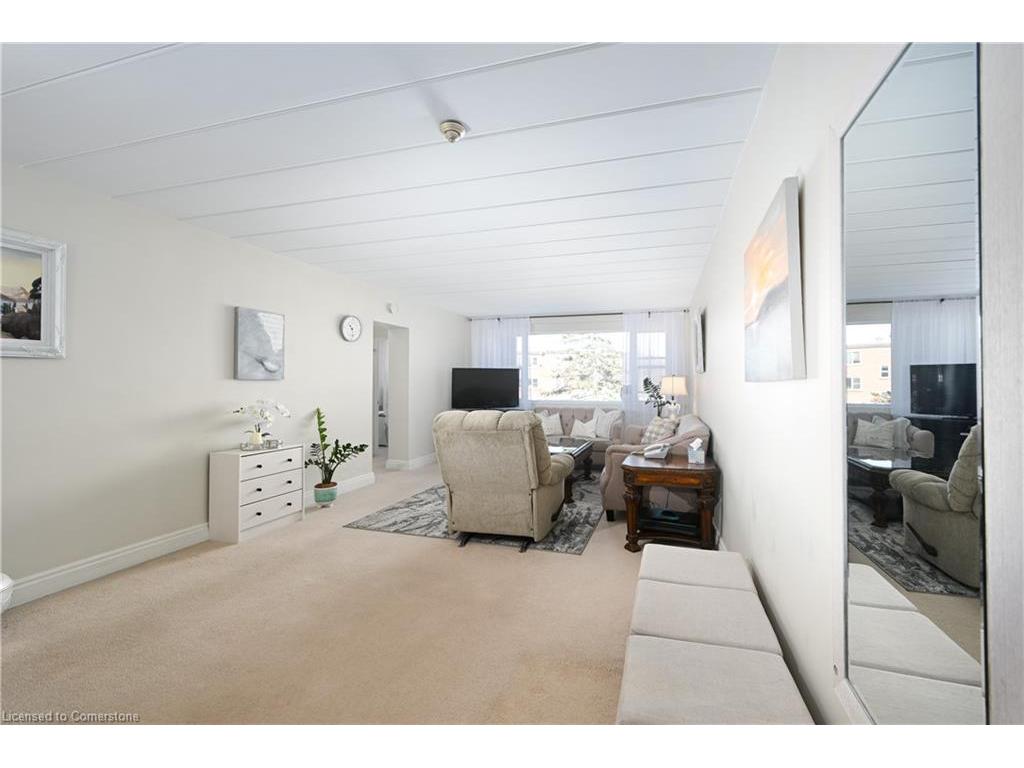 









2422


New

Street, 9,
Burlington,




ON
L7R 1J6

