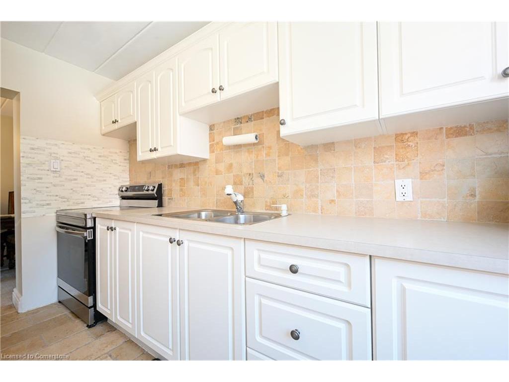 









2422


New

Street, 9,
Burlington,




ON
L7R 1J6

