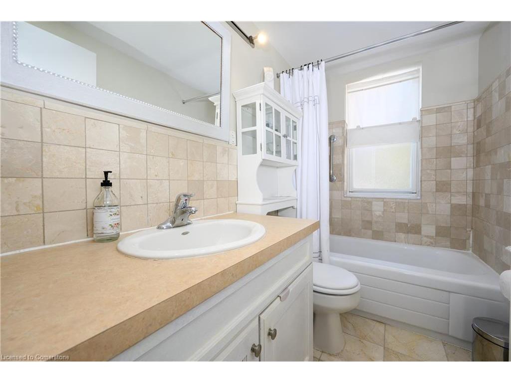 









2422


New

Street, 9,
Burlington,




ON
L7R 1J6

