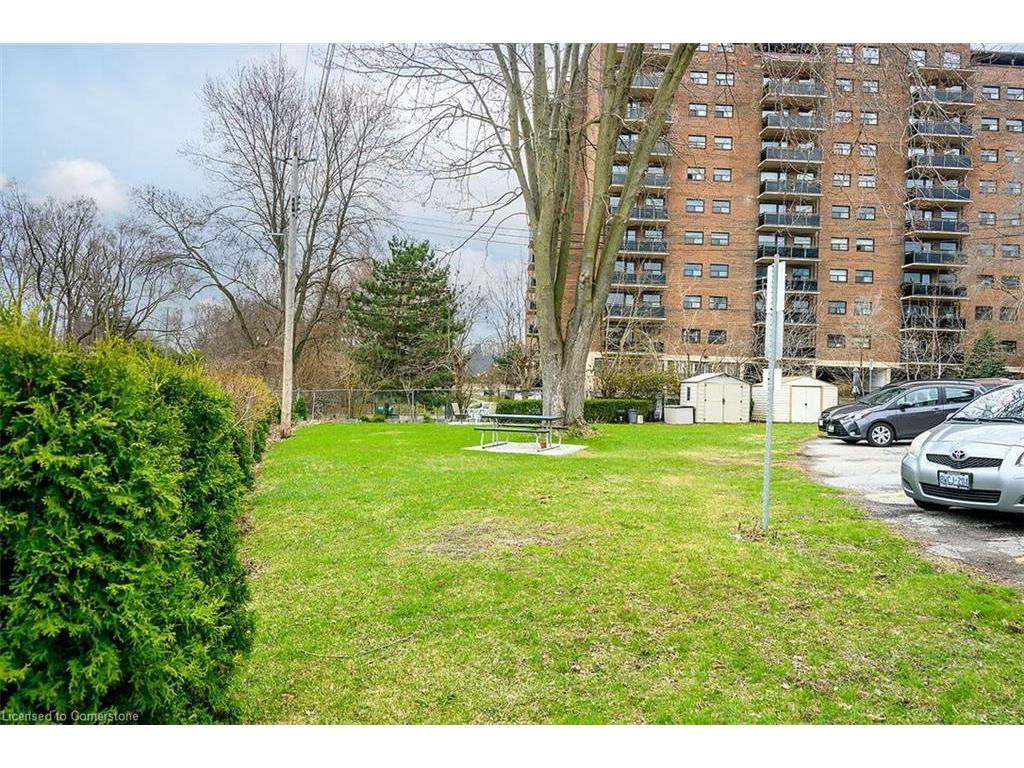 









2422


New

Street, 9,
Burlington,




ON
L7R 1J6

