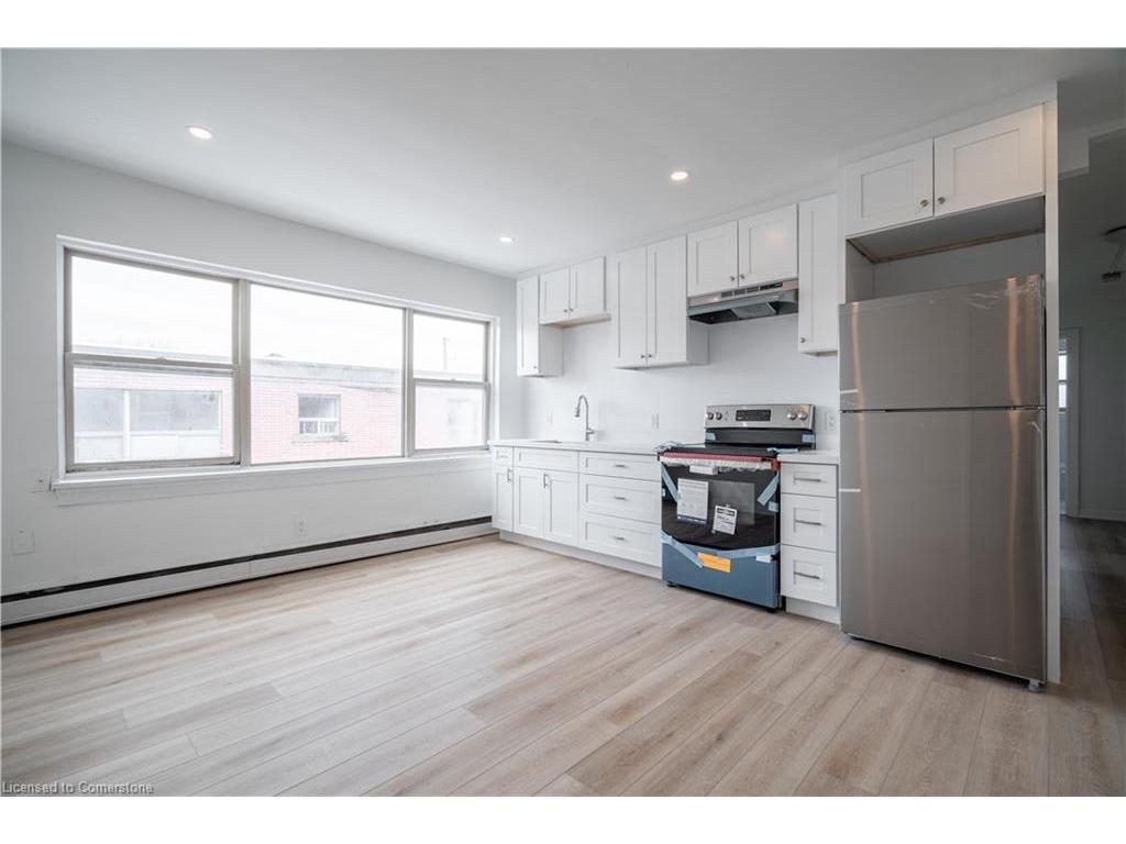 









169


Park

Row South, 7,
Hamilton,




ON
L8K 2K1

