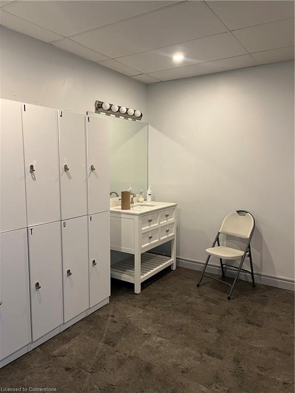 









2355


Royal Windsor

Drive, 9,
Mississauga,




ON
L5J 4S8

