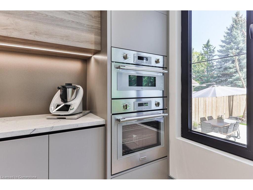 









1617


Trotwood

Avenue,
Mississauga,




ON
L5G 3Z8


