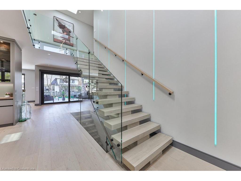 









1617


Trotwood

Avenue,
Mississauga,




ON
L5G 3Z8

