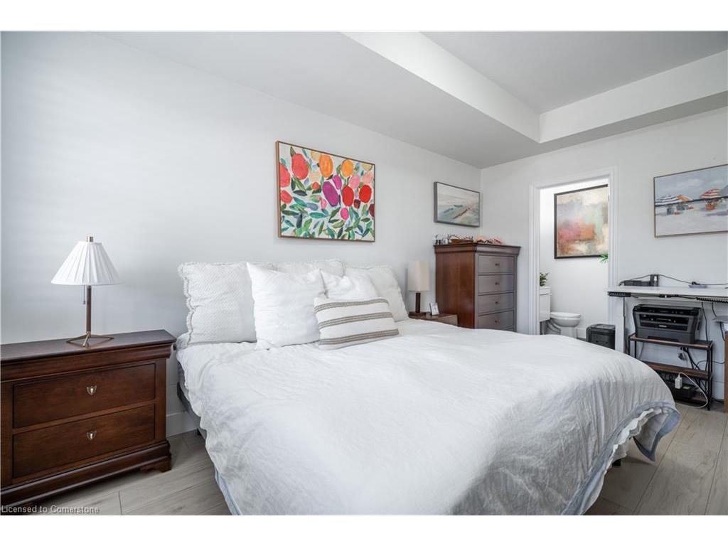 









263


Georgian

Drive, 303,
Oakville,




ON
L6H 0L2

