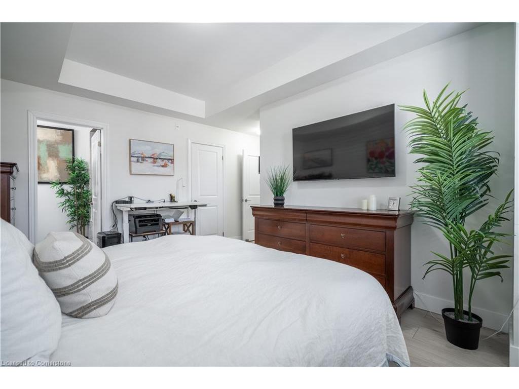 









263


Georgian

Drive, 303,
Oakville,




ON
L6H 0L2

