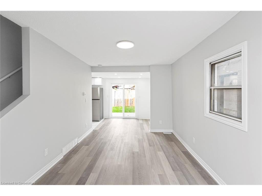 









333


Britannia

Avenue,
Hamilton,




ON
L8H 1Y4

