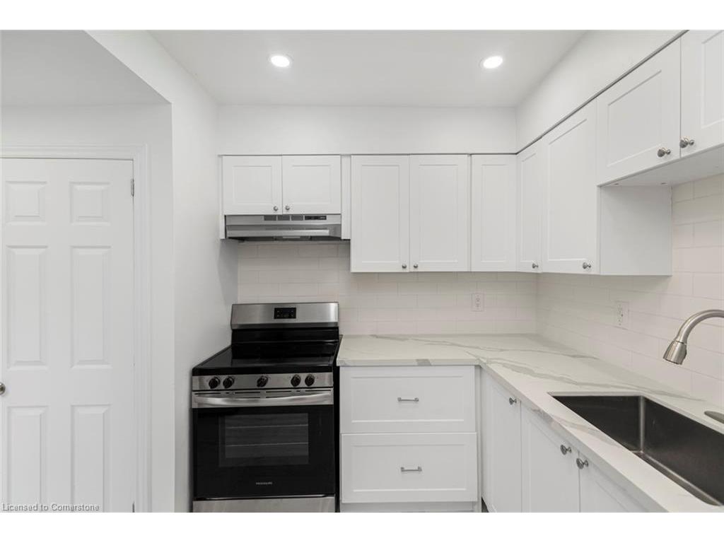 









333


Britannia

Avenue,
Hamilton,




ON
L8H 1Y4

