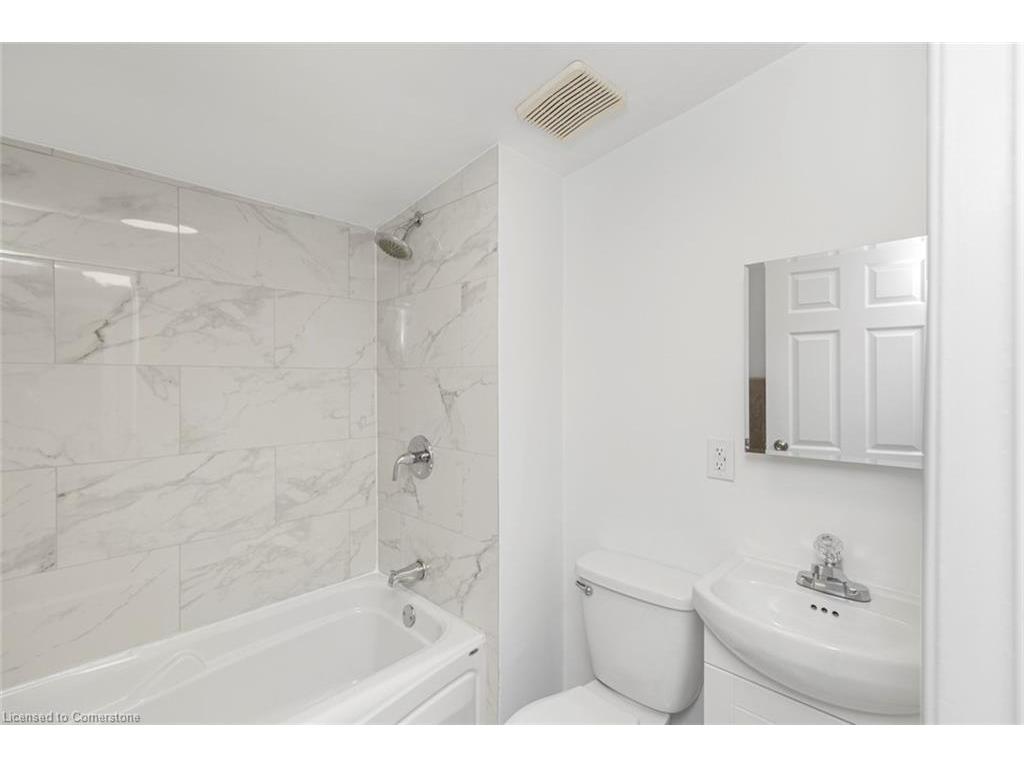 









333


Britannia

Avenue,
Hamilton,




ON
L8H 1Y4


