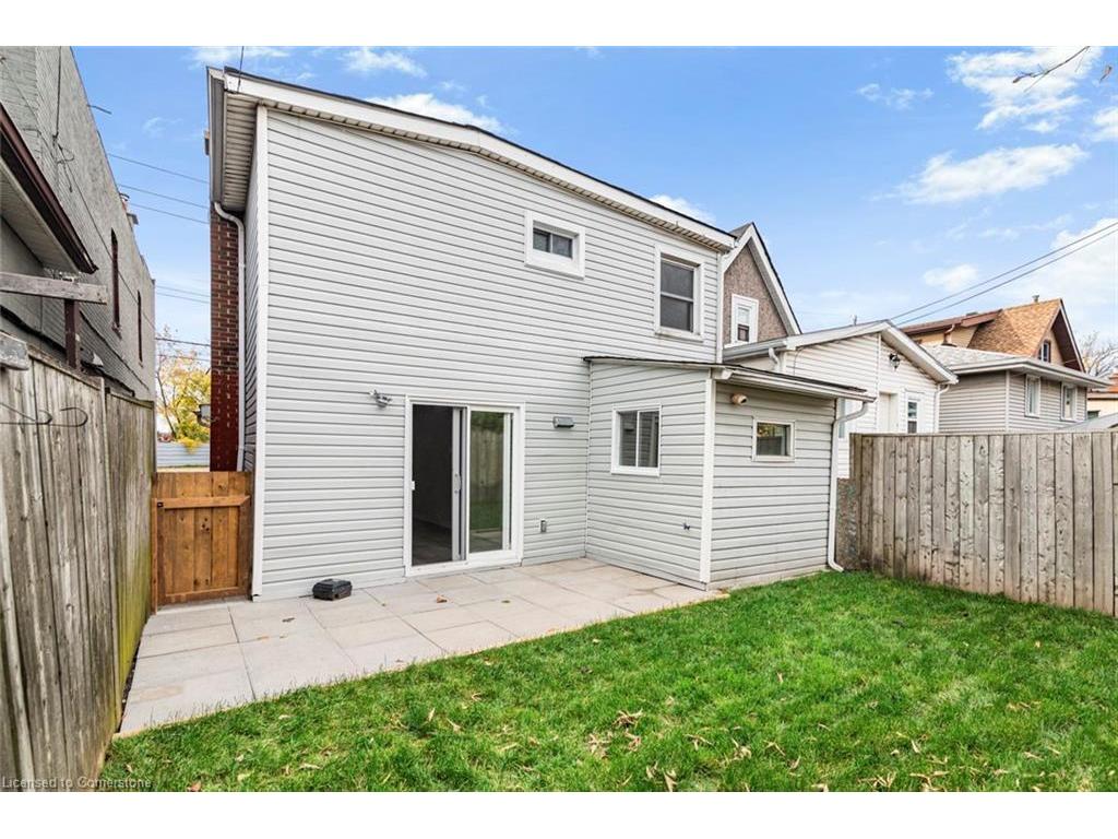 









333


Britannia

Avenue,
Hamilton,




ON
L8H 1Y4

