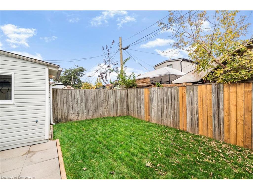 









333


Britannia

Avenue,
Hamilton,




ON
L8H 1Y4

