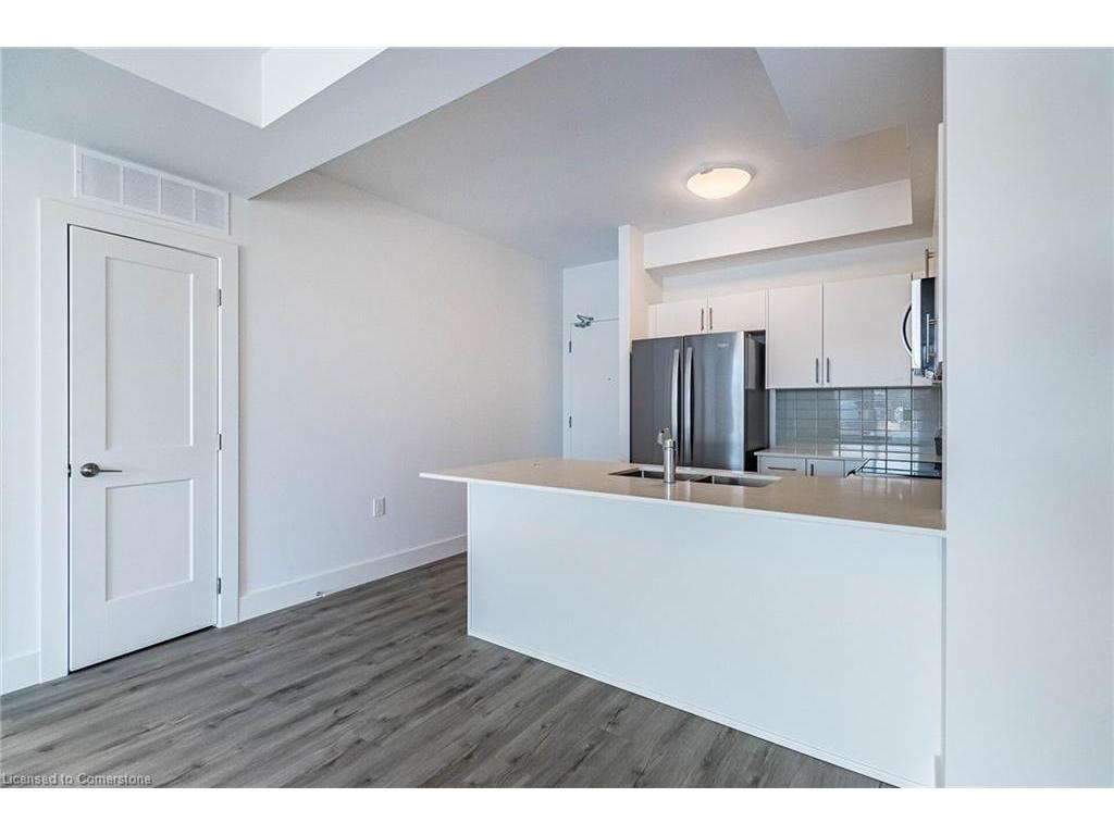 









4


Kimberly

Lane, 127,
Collingwood,




ON
L9Y 5K8

