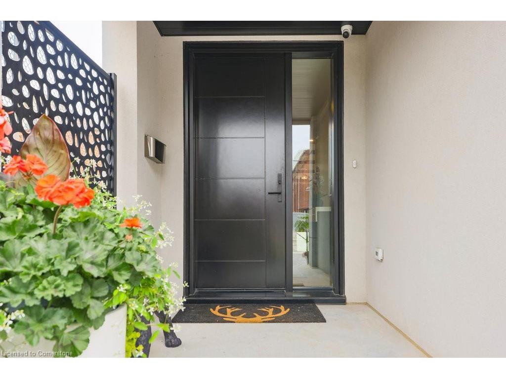 









105


Tenth

Street,
Toronto,




ON
M8V 3E9

