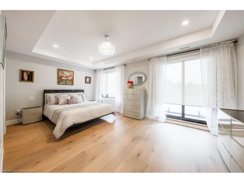









105


Tenth

Street,
Toronto,




ON
M8V 3E9

