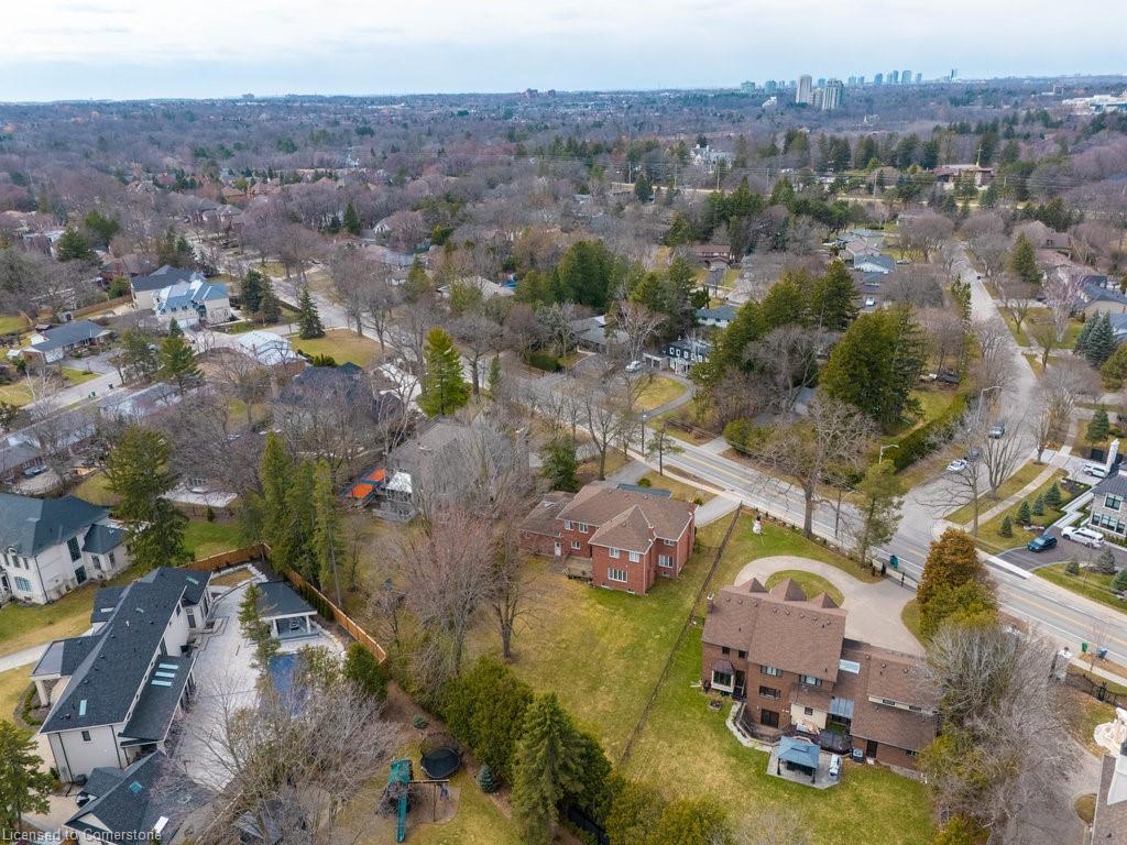 









2390


Mississauga

Road,
Mississauga,




ON
L5H 2L1

