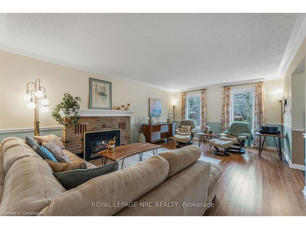 









38


Colonel Butler

Crescent,
Niagara-on-the-Lake,




ON
L0S 1J0

