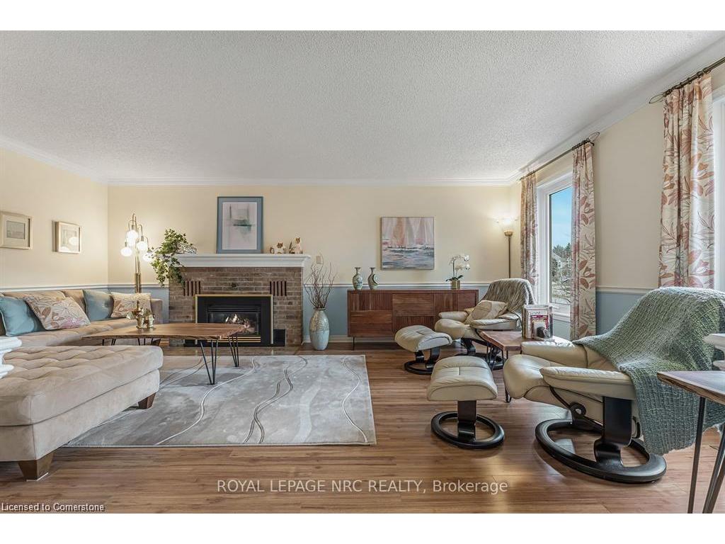 









38


Colonel Butler

Crescent,
Niagara-on-the-Lake,




ON
L0S 1J0

