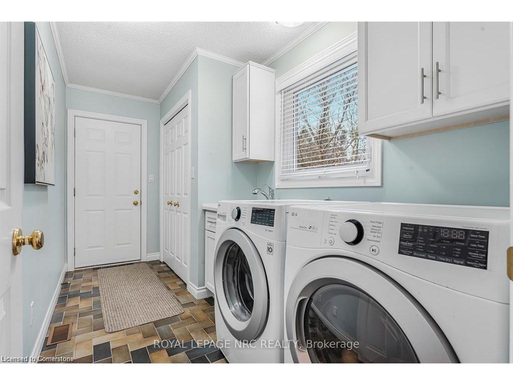 









38


Colonel Butler

Crescent,
Niagara-on-the-Lake,




ON
L0S 1J0

