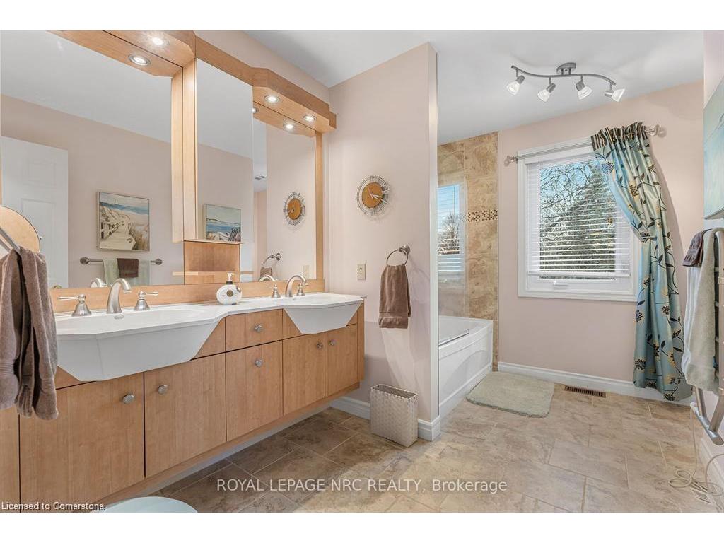 









38


Colonel Butler

Crescent,
Niagara-on-the-Lake,




ON
L0S 1J0

