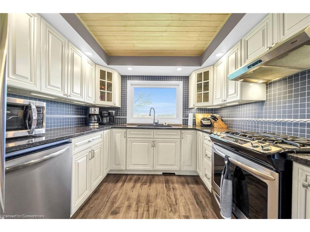 









2970


Lakeshore

Road,
Dunnville,




ON
N1A 2W8

