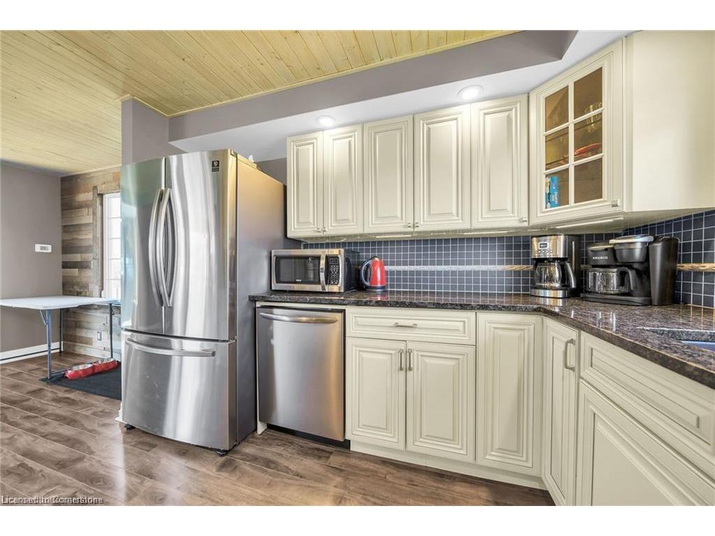 









2970


Lakeshore

Road,
Dunnville,




ON
N1A 2W8

