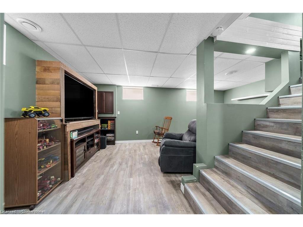 









2970


Lakeshore

Road,
Dunnville,




ON
N1A 2W8


