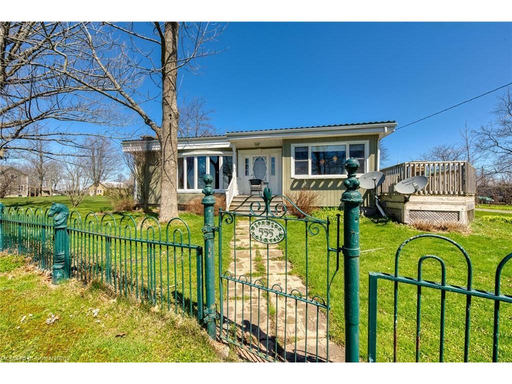 









555


Edgewater

Place,
Dunnville,




ON
N1A 2W8

